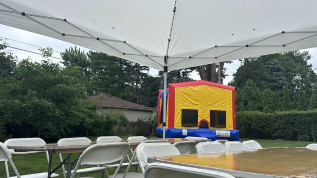 Single Location 12 Kids Party Rentals in Livonia, MI