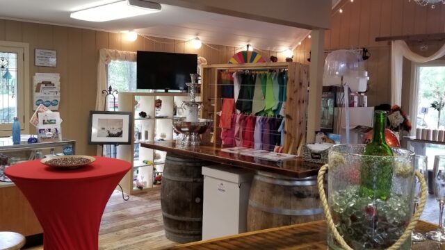 Party Tableware & Linen Rentals Near You