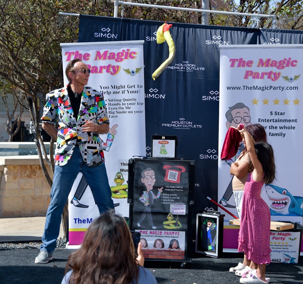 Simon Outlet Mall Houston Spook-Tacular 2024