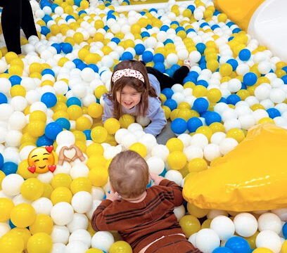 Single Location 1 Kids Party Rentals in Fresno, CA