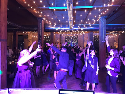 Single Category 62 Kids Party DJs Near You