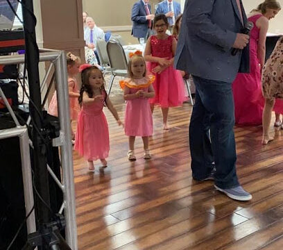 Single Category 75 Kids Party DJs Near You