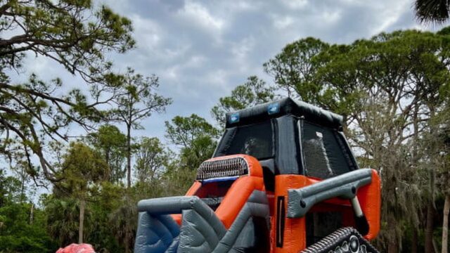 Osteen bounce house rentals – SKID LOADER BOUNCE HOUSE COMBO – DRY